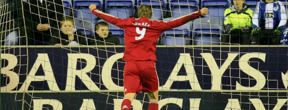 Foto: Torres vuelve a salvar al Liverpool