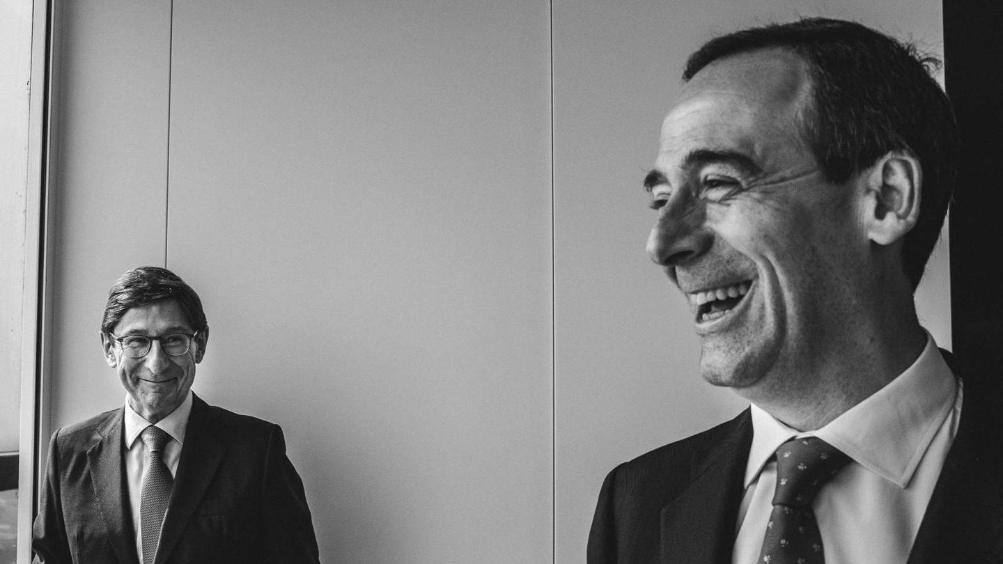 José Ignacio Goirigolzarri y Gonzalo Gortázar, presidente y CEO de CaixaBank. (EC)