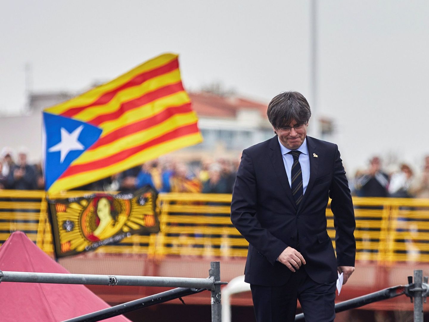 Carles Puigdemont, en el acto de propaganda en Perpiñán. (EFE)