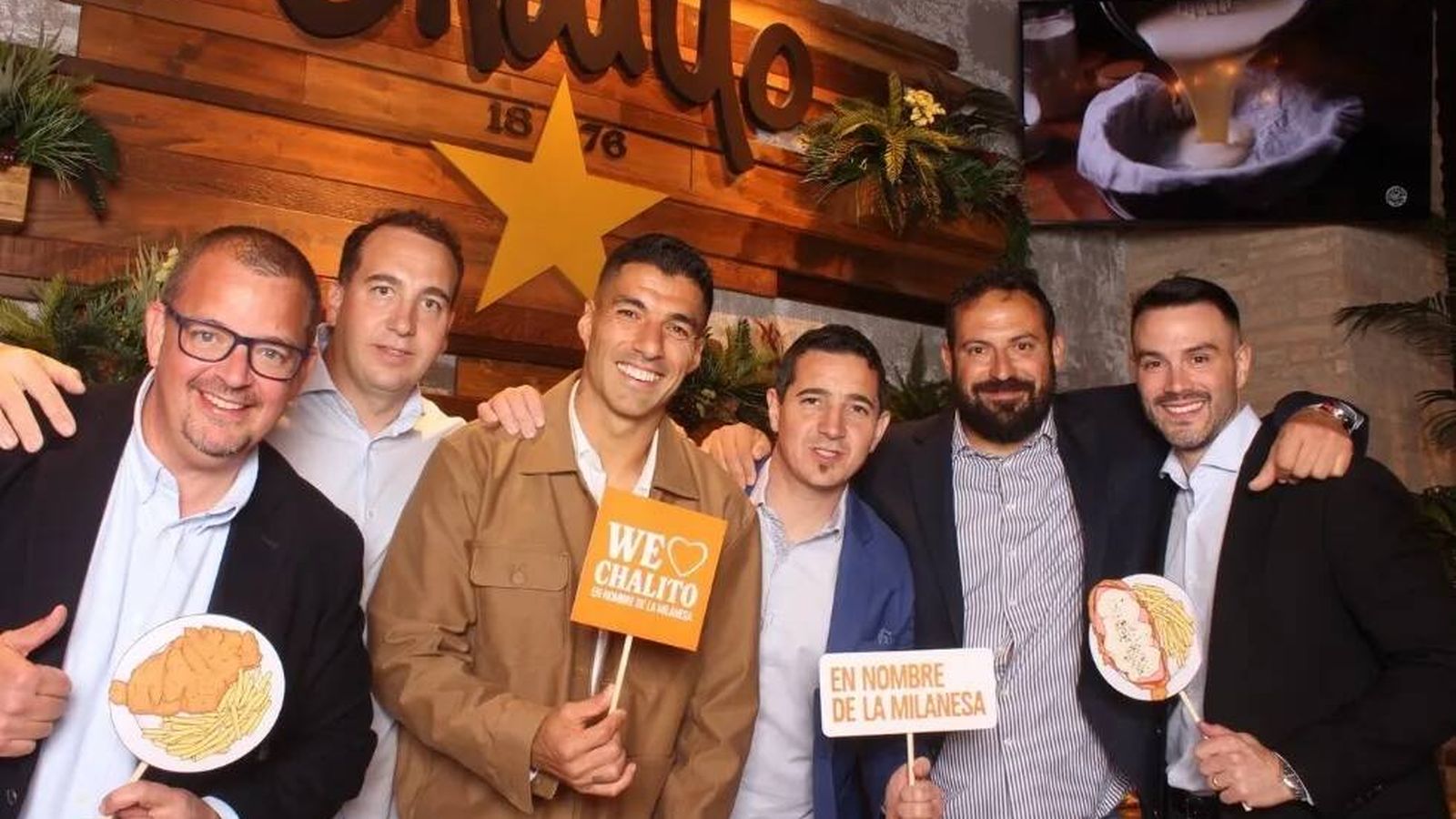 El imperio de la milanesa de Luis Suárez: el exitoso negocio gastronómico que arrasa con su receta secreta y con más de 20 locales en Madrid y Barcelona