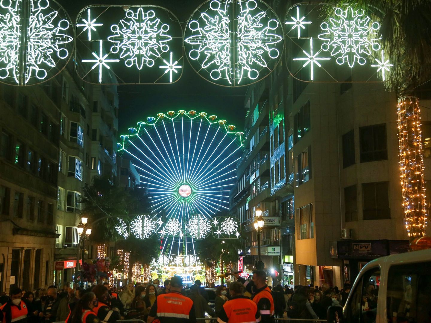 Vista de la noria de la Navidad de Vigo en 2021. 