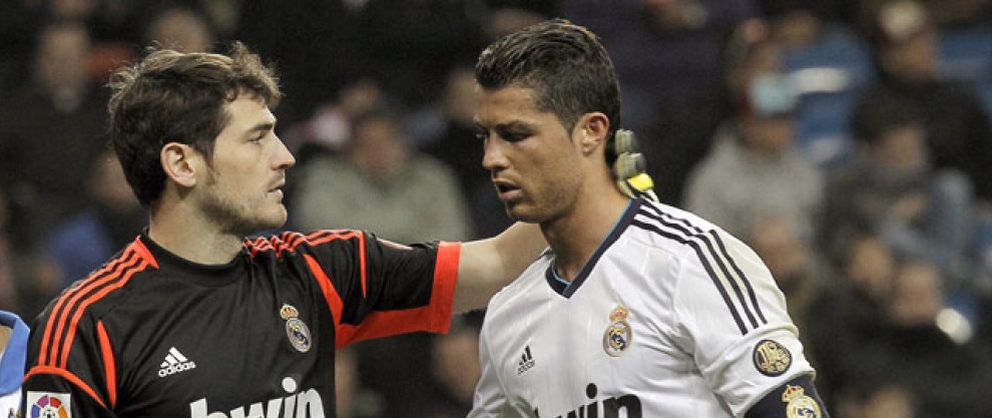 Foto: Cristiano Ronaldo quiso que Casillas fuera el capitán y le ofreció el brazalete