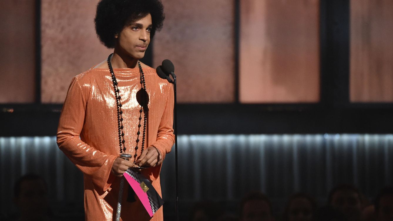 Foto: Prince en la entrega de los Grammy en el año 2015 (Gtres)