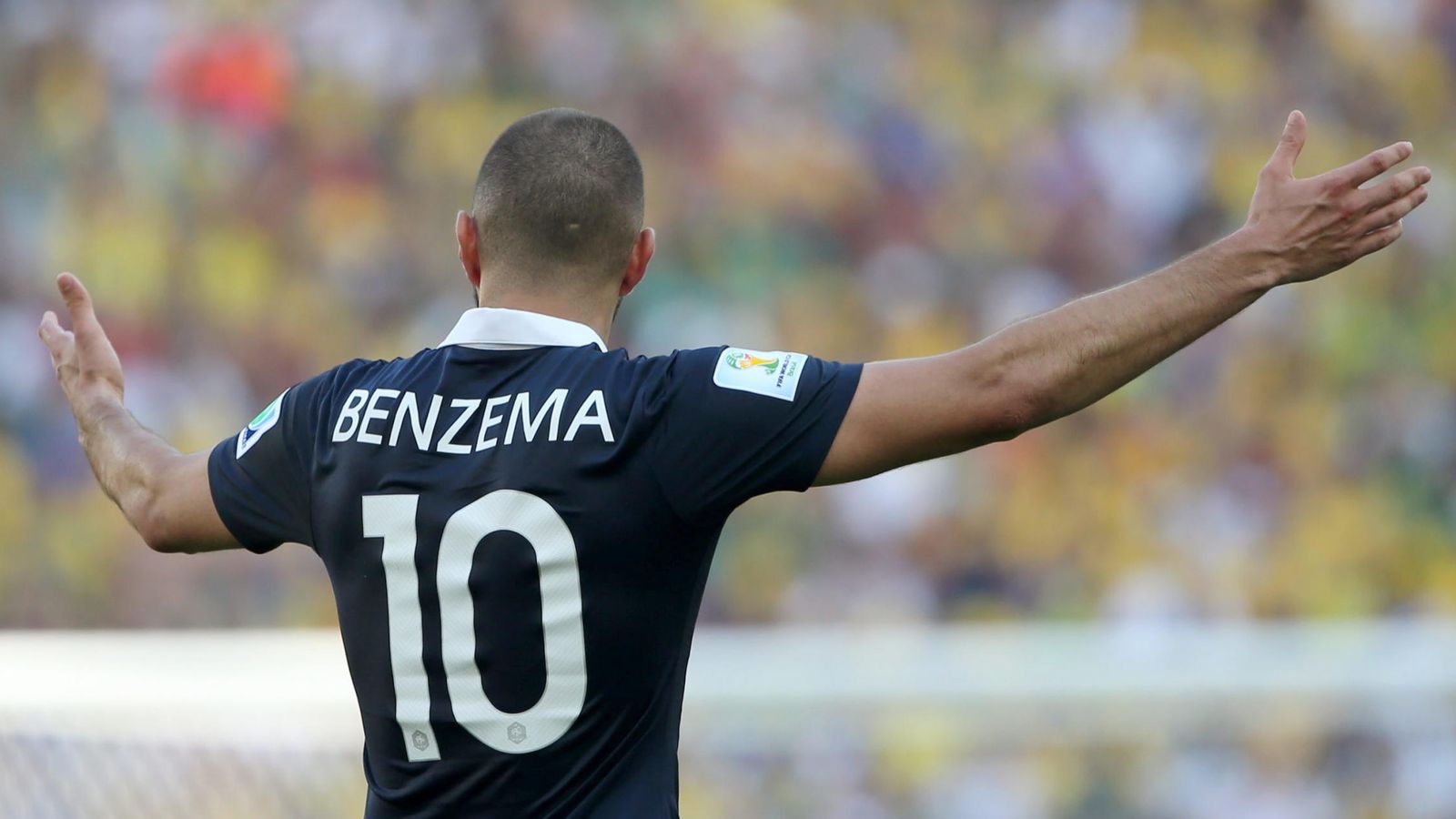 Foto: Benzema, en un partido con Francia. (EFE)