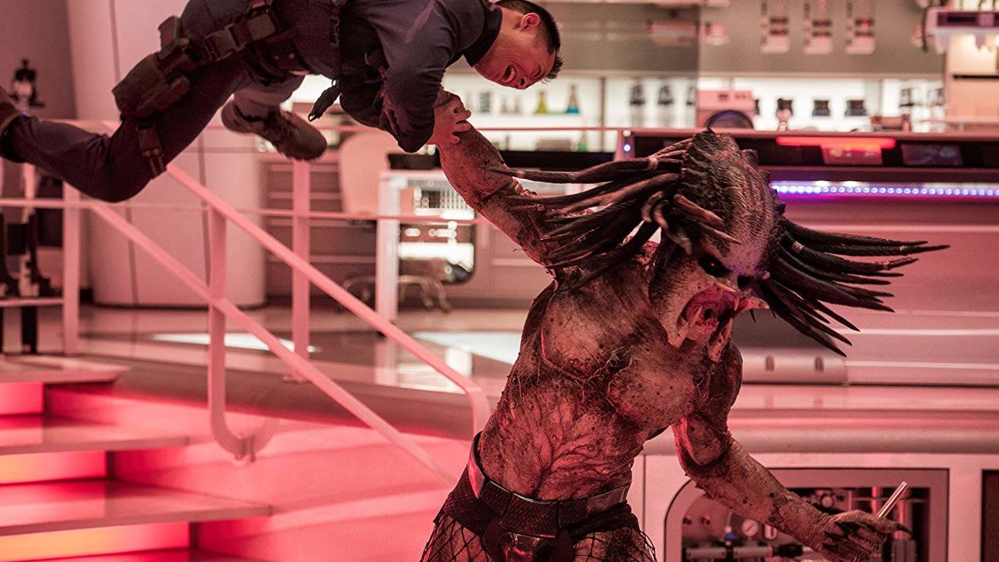 En esta película, los Predator evolucionan con el ADN de sus enemigos más fuertes.