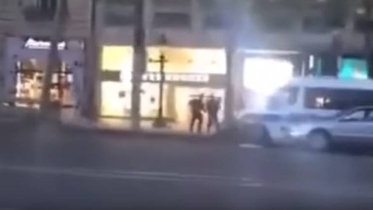 Vídeo del tiroteo en los Campos Elíseos de París: así abatió la policía al terrorista