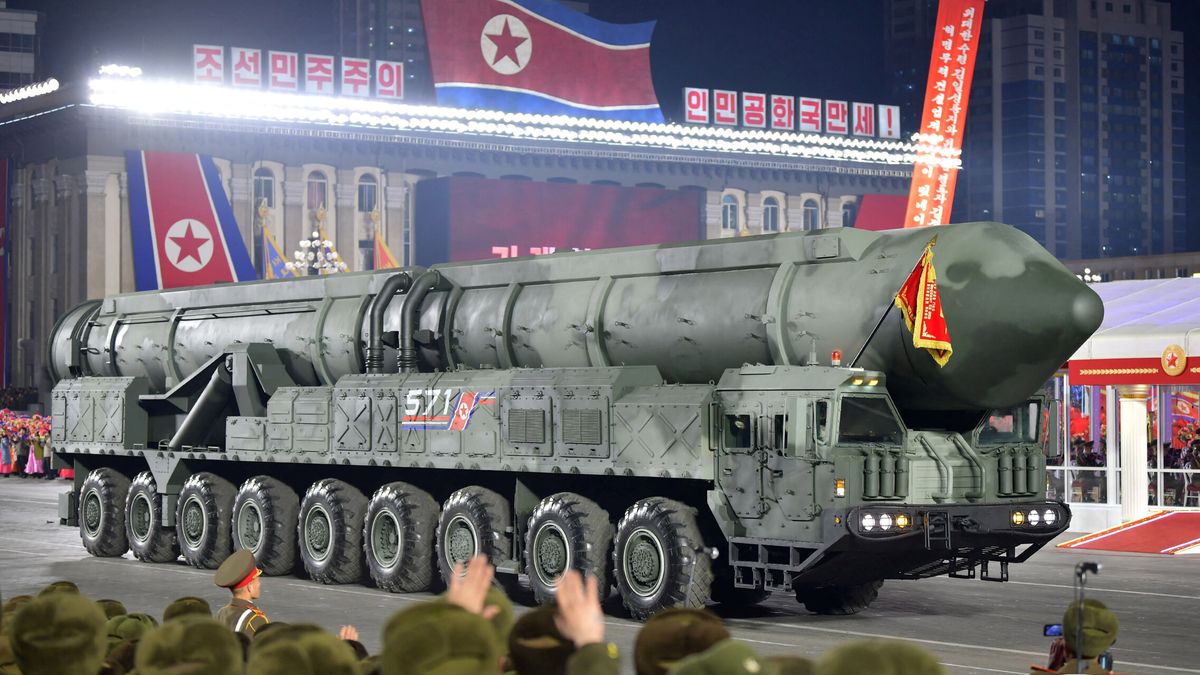 Corea del Norte amenaza con "acciones sin precedentes" a Seúl y EEUU si hacen maniobras