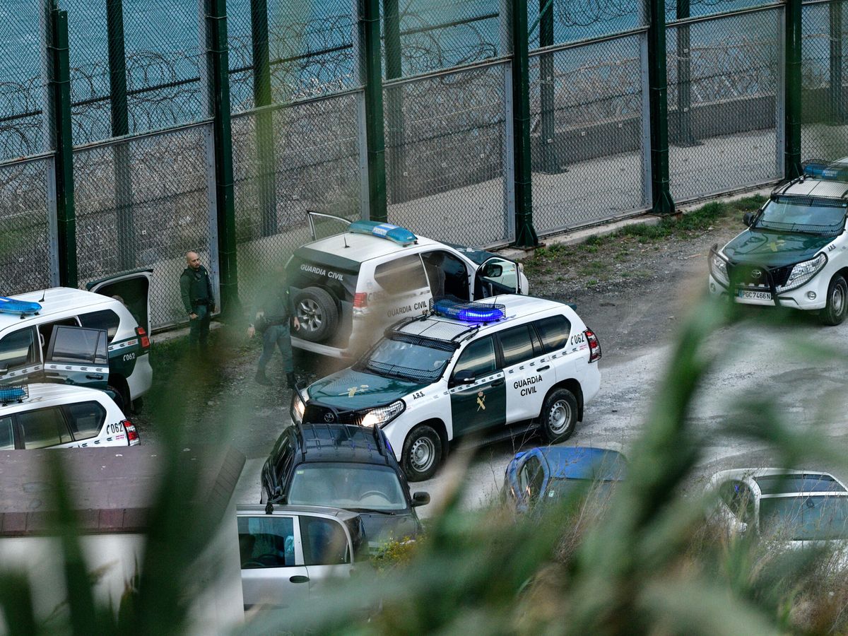 Foto: Vehículos de la Guardia Civil. (Europa Press/Antonio Sempere)