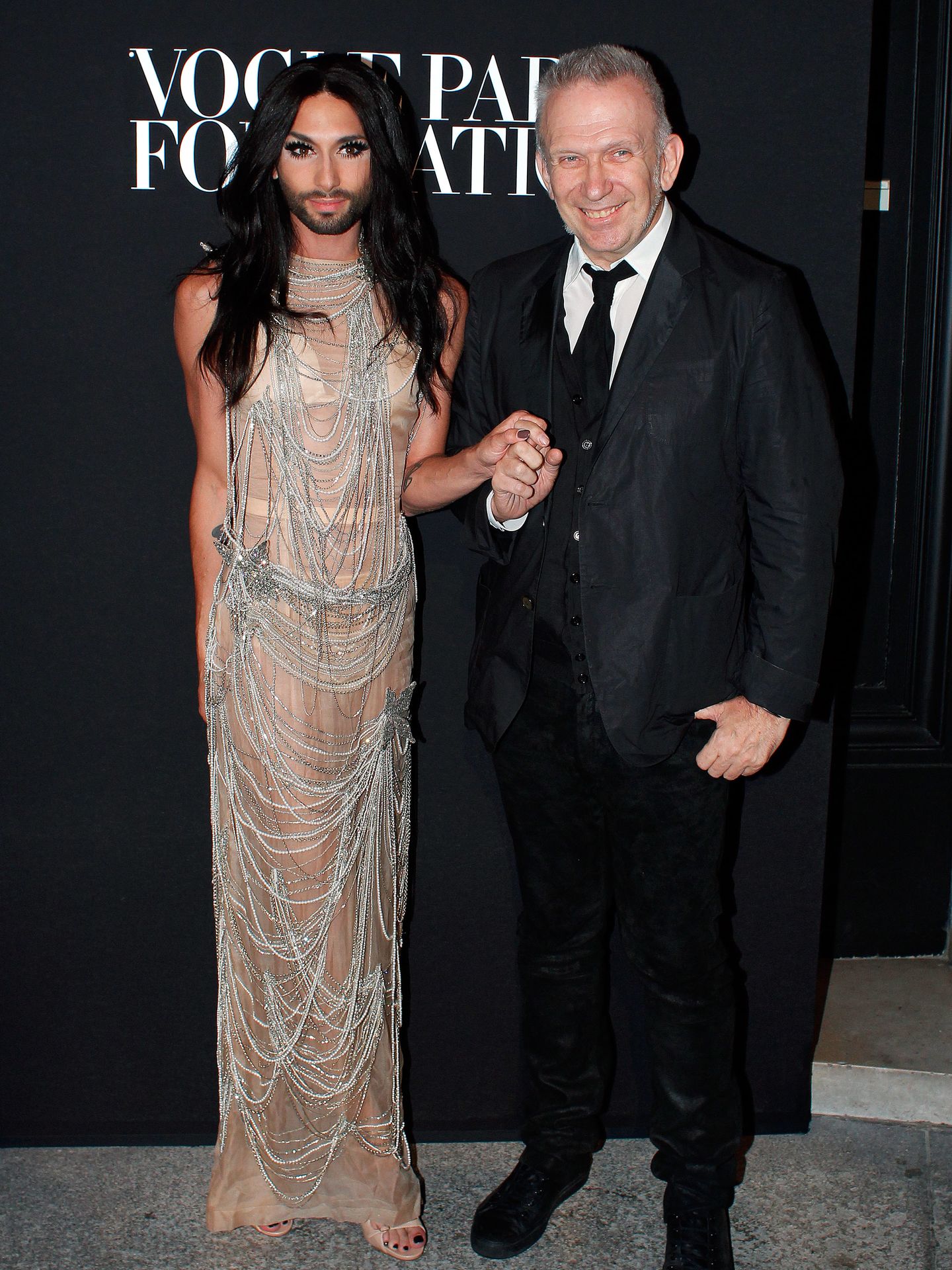 Conchita Wurst y Jean Paul Gaultier en la semana de la moda de París (Gtres)