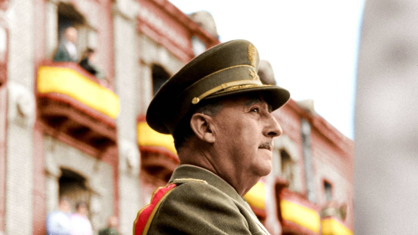 Imagen de la serie 'España después de la guerra: el franquismo en color'. (Cedida por DMAX)