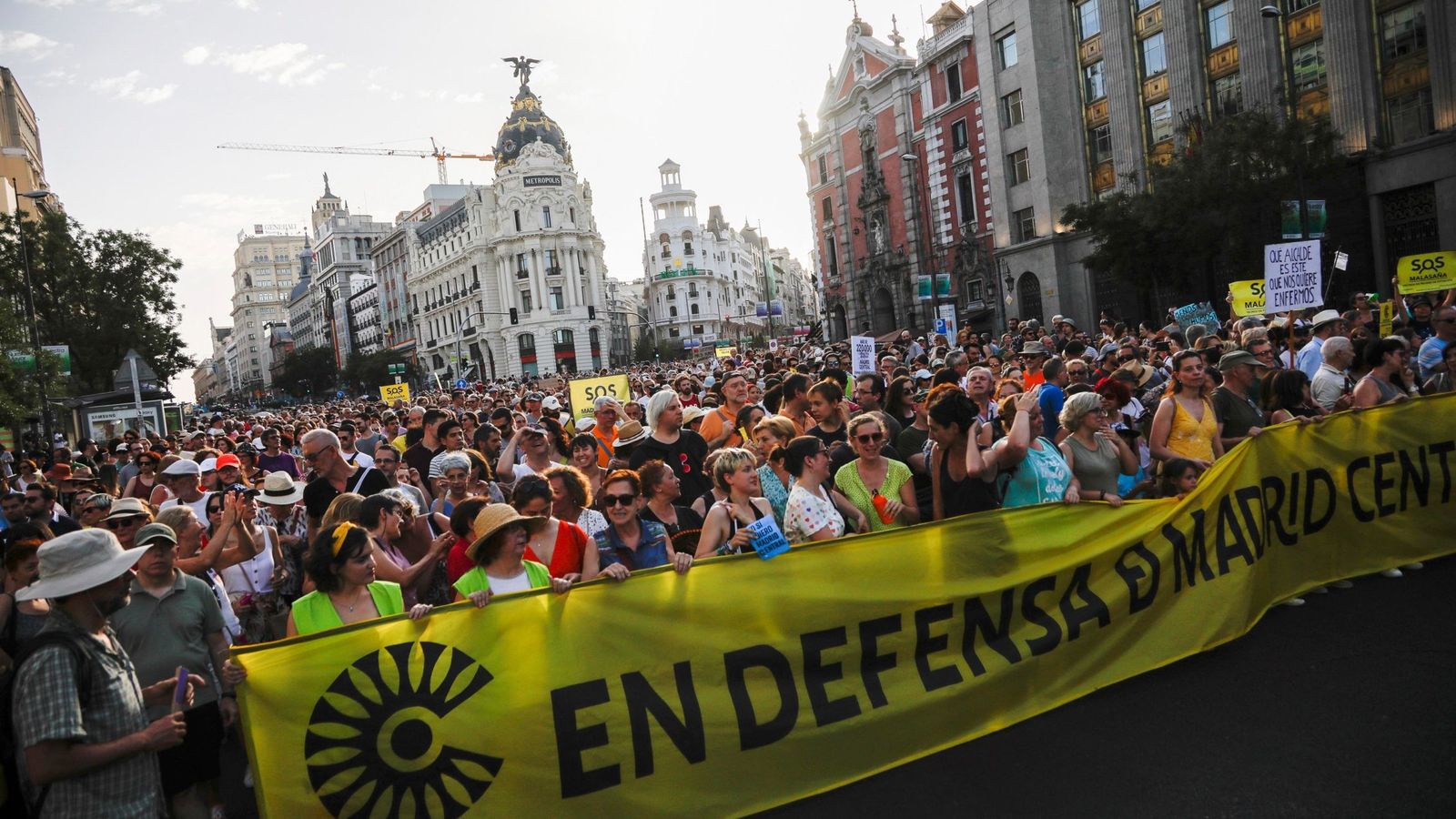 Foto: Protestas en defensa de Madrid Central. (EFE)