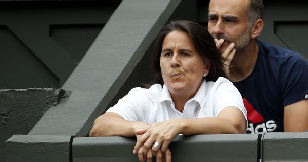 Foto: Conchita Martínez acompañço a Muguruza en Wimbledon. (EFE)