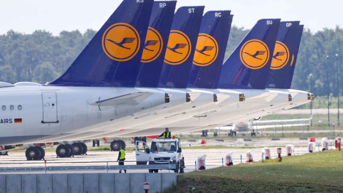 El consejo de Lufthansa pospone las ayudas por las condiciones de la CE