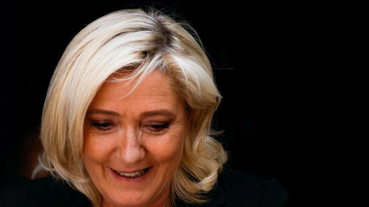 La Fiscalía investiga a Le Pen por malversación de fondos tras recibir información de Bruselas