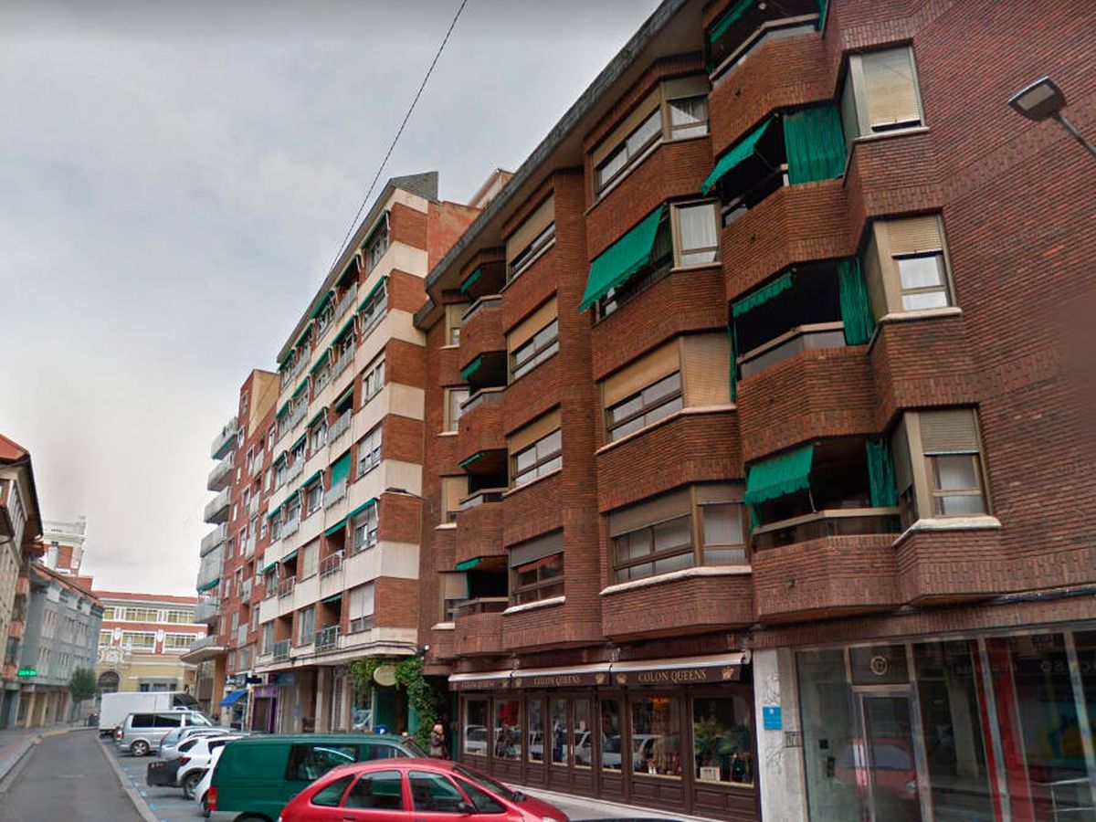 Foto: Los toldos verdes son habituales en todas las ciudades de España (Google Maps)