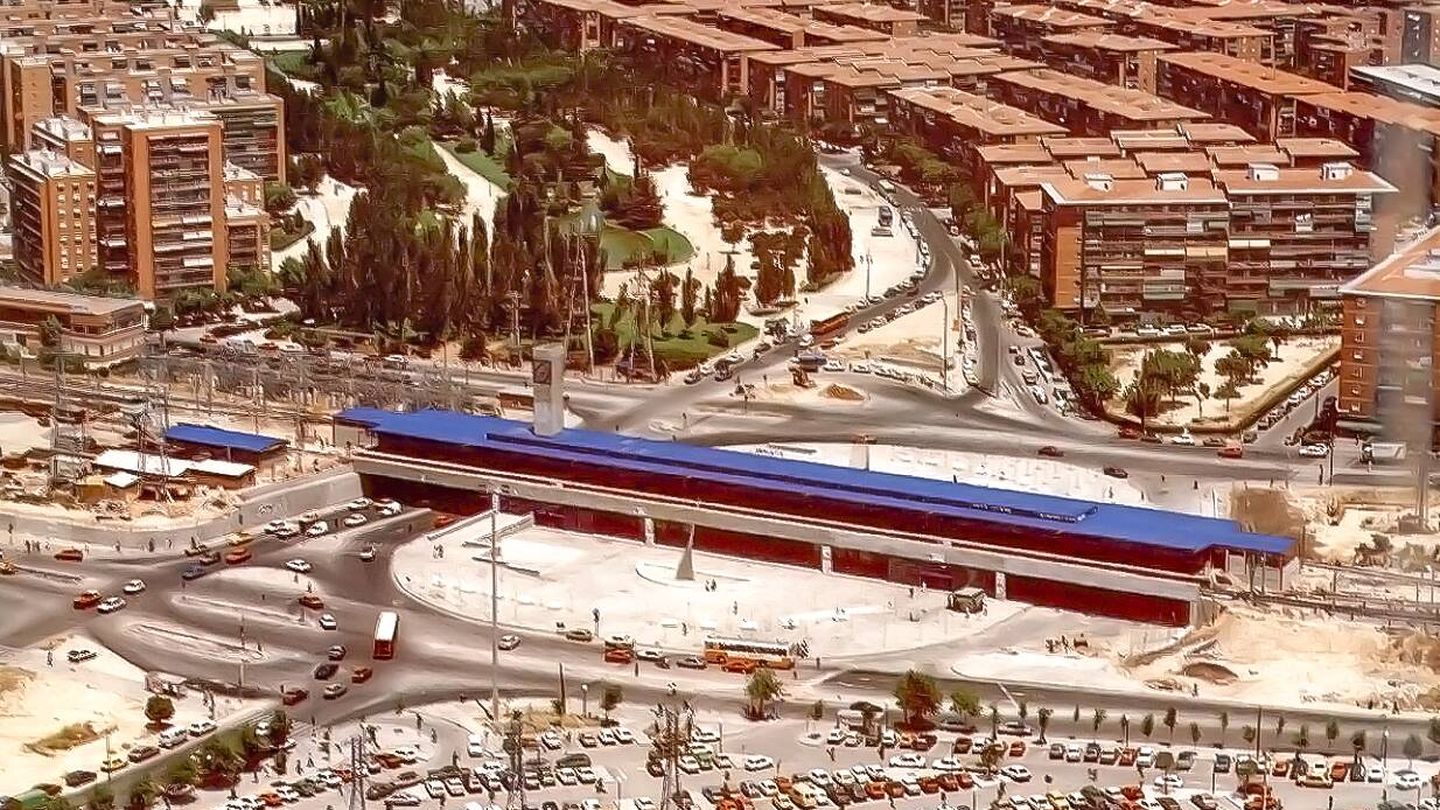 Panorámica aérea del intercambiador de Aluche, en una imagen de archivo. (Cedida: Ayuntamiento de Madrid)