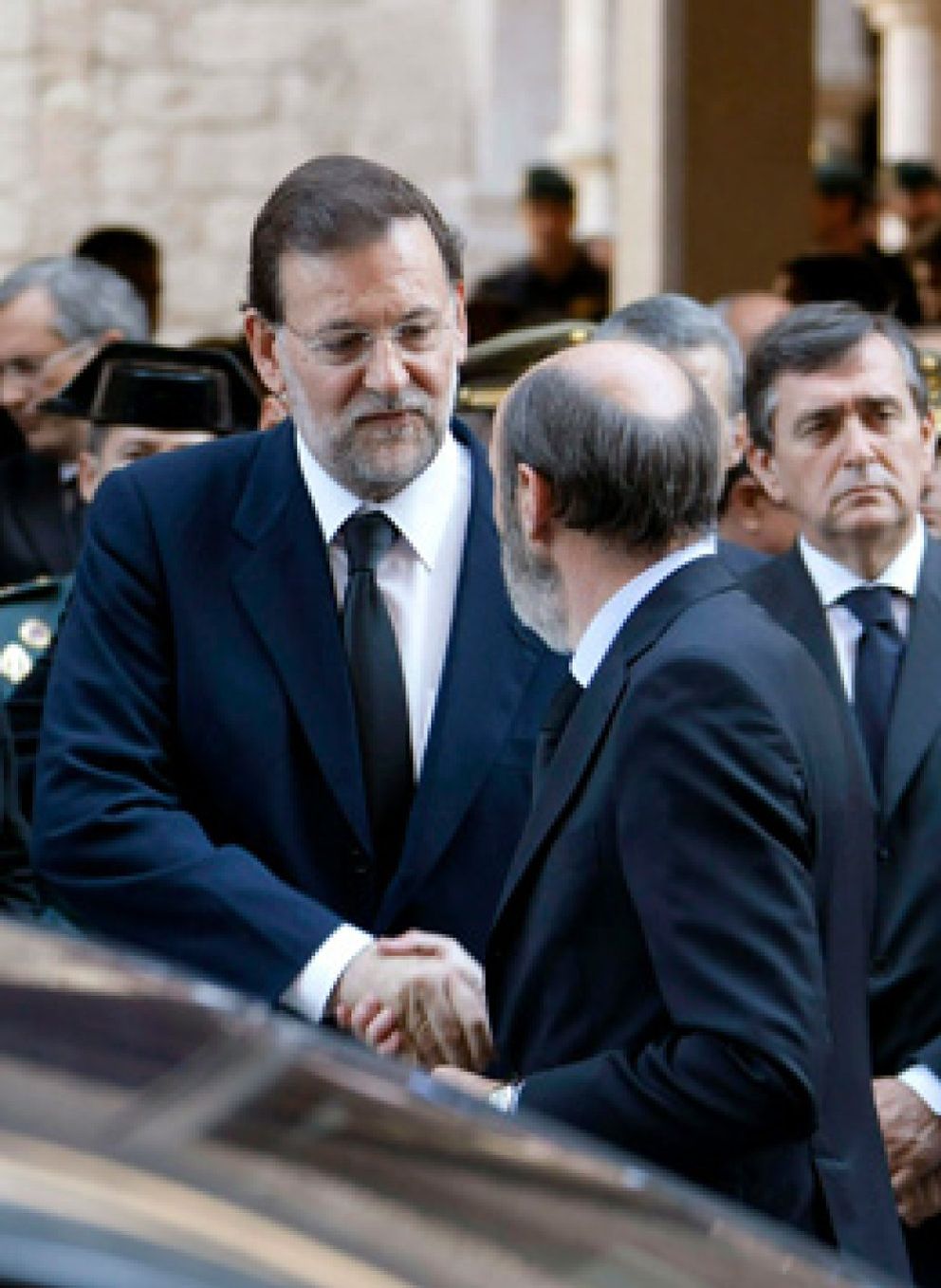 Foto: Rajoy reta a Rubalcaba a un debate en televisión dedicado solo a economía