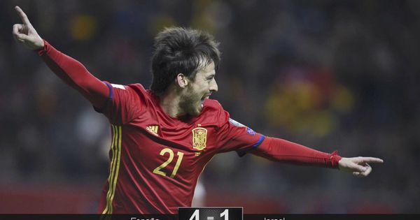 Foto: David Silva abrió el marcador en el plácido triunfo de España ante Israel. (Reuters)