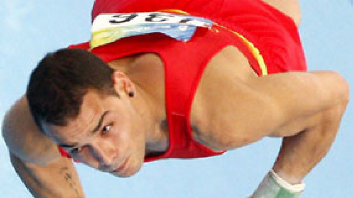 Gervasio Deferr, medalla de plata en suelo