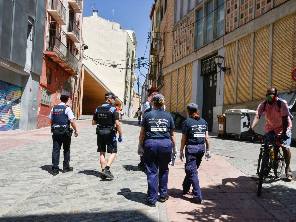 Foto: Los Mossos d'Esquadra tendrán que reforzar la seguridad de Montroig las próximas semanas (EFE/Ramón Gabriel)