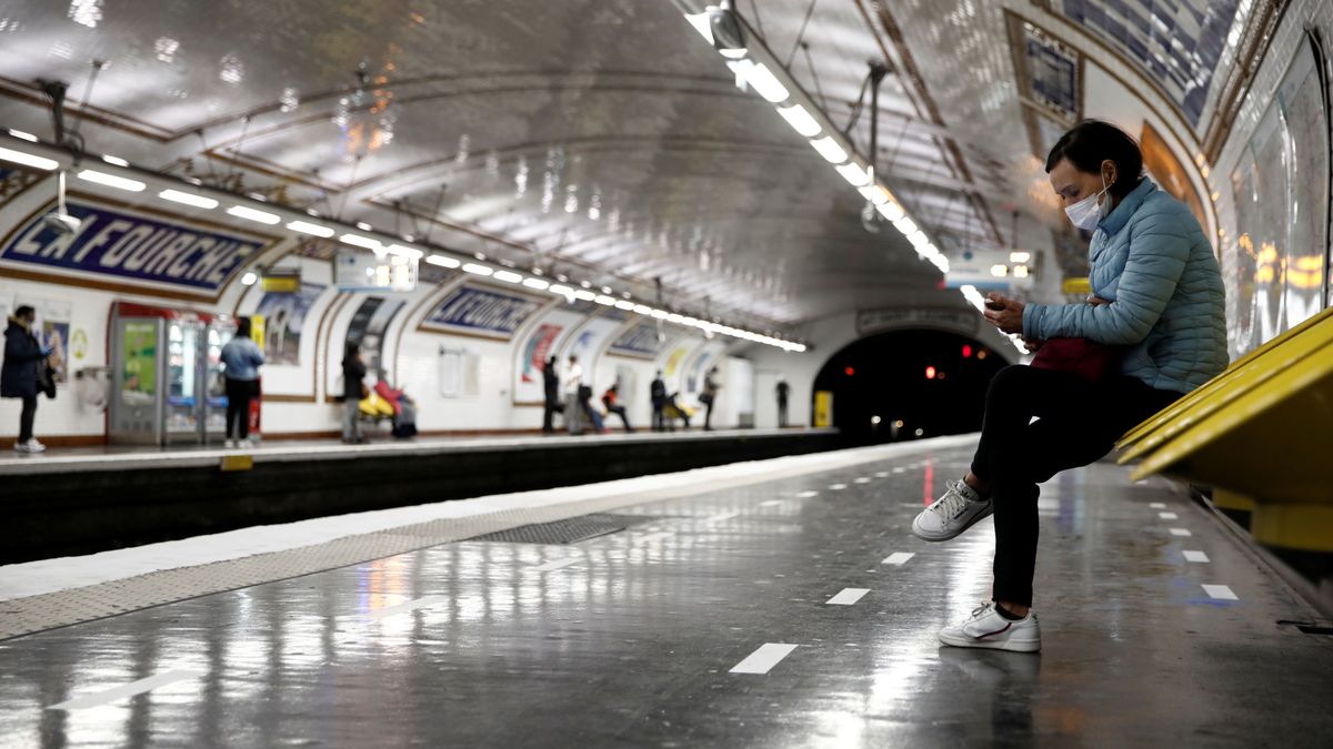 Reconocimiento facial en el metro de Paris para vigilar si se lleva la mascarilla