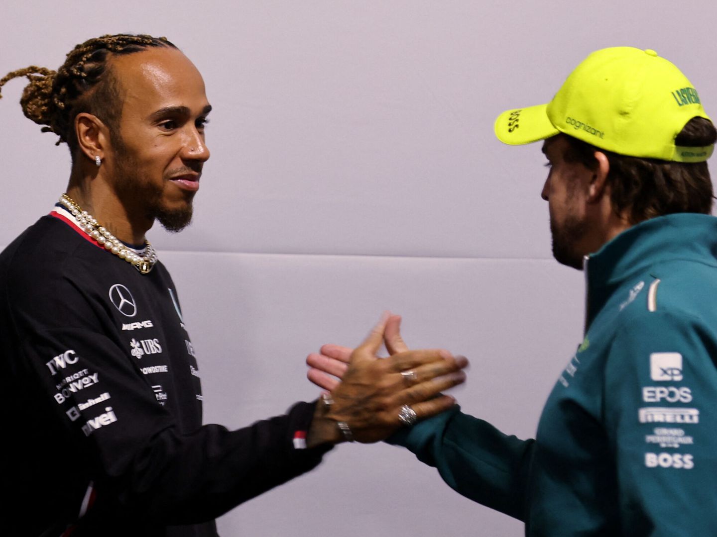 El carisma y la dimensión de Alonso serían idóneos para suplir la figura de Hamilton. (Reuters)