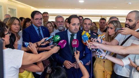 El PP de Castilla-La Mancha encara la carrera para desbancar a Page 