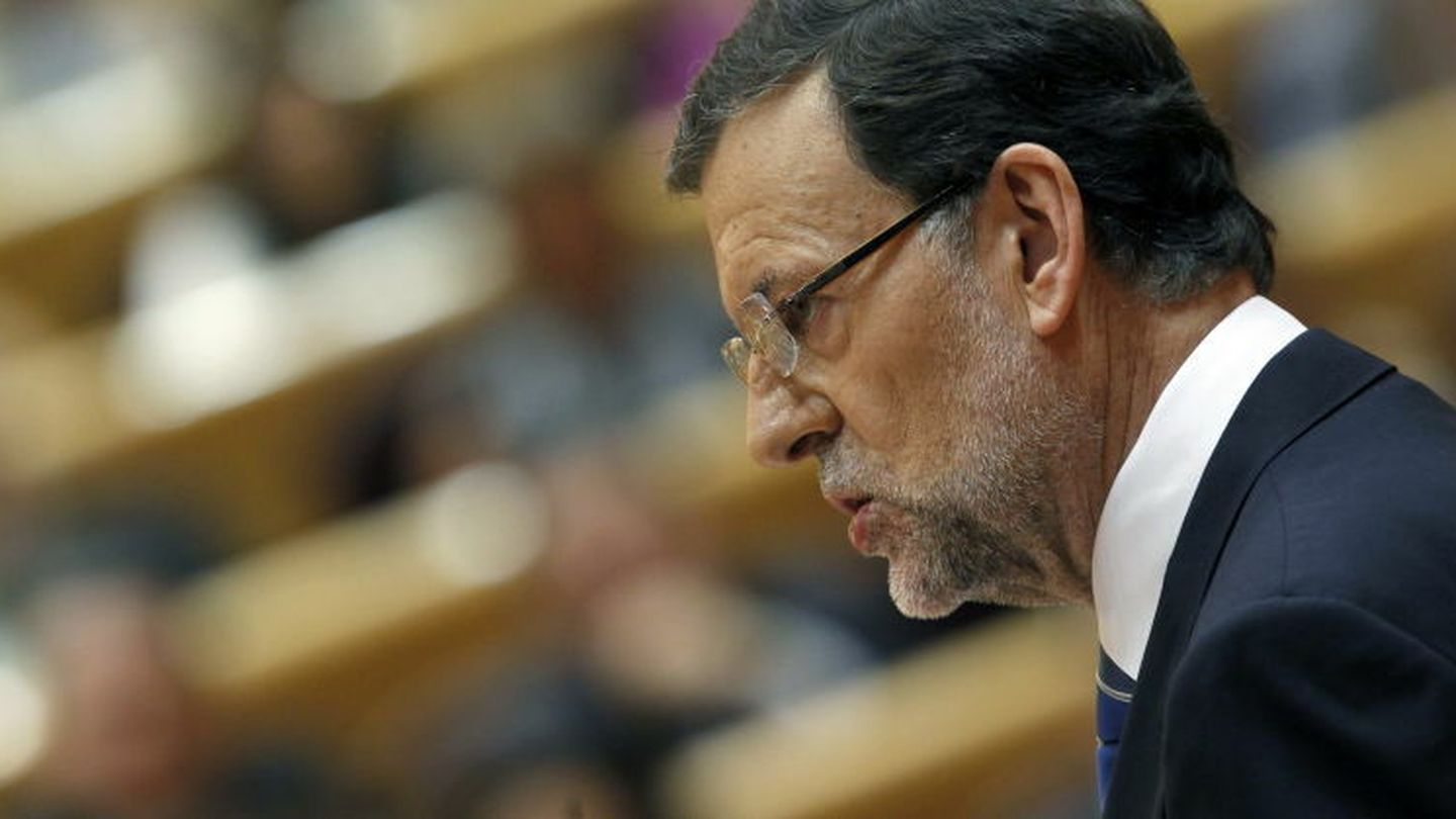 El presidente del Gobierno, Mariano Rajoy, durante su comparecencia ante el pleno del Congreso. (EFE)
