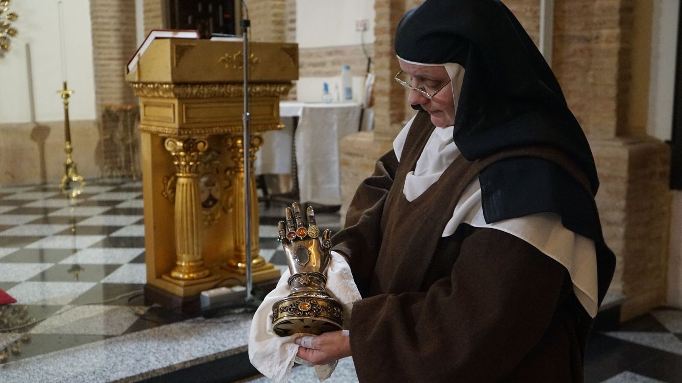 La mano incorrupta de Santa Teresa se queda sin convento en Ronda por falta de monjas 