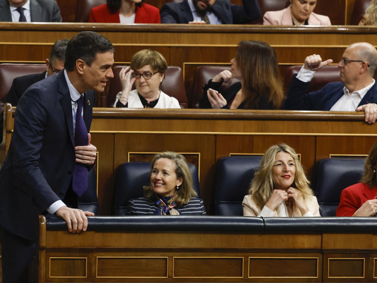 Foto: El presidente del Gobierno, Pedro Sánchez, a su llegada a la segunda y última jornada del debate de la moción de censura en el Congreso. (EFE/J. J. Guillén)