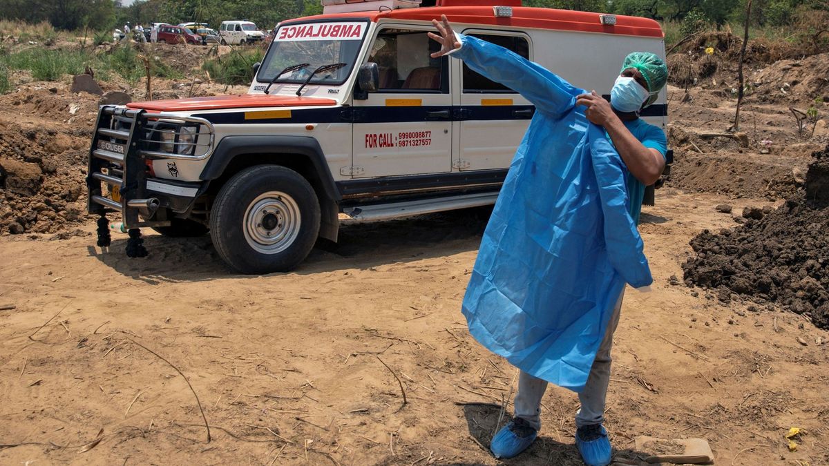 De taxista a transportista de cadáveres por culpa del coronavirus en India