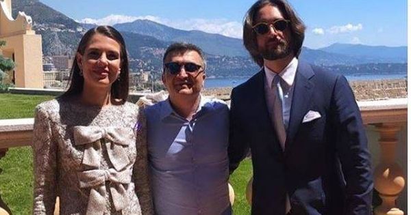 Foto: Carlota Casiraghi y Dimitri Rassam, recién casados. (Redes Sociales)