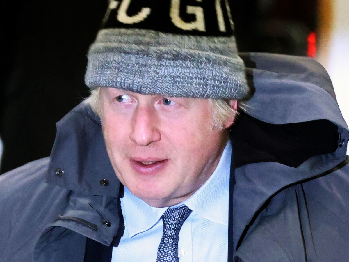 Foto: El ex primer ministro Boris Johnson este miércoles 6 de diciembre. (EFE/Andy Rain)