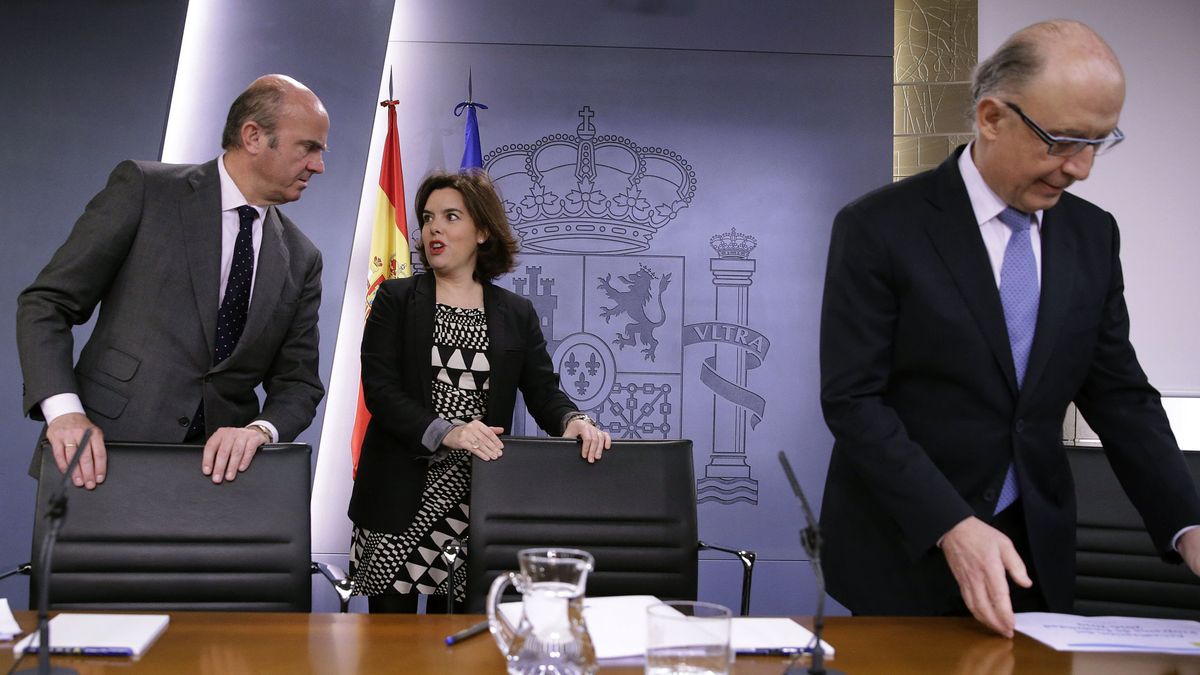 Guindos y Montoro se postulan ante Rajoy para asaltar la vicepresidencia económica