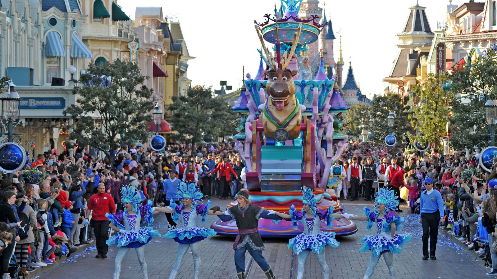 Foto: Cabalgata del parque Disneyland París. (Cortesía de Disney)