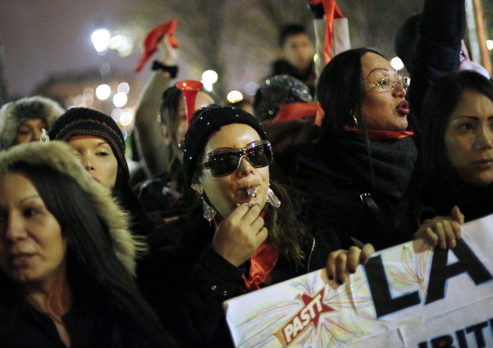 Foto: Protestas en Francia por la legislación sobre prostitución. (Efe)