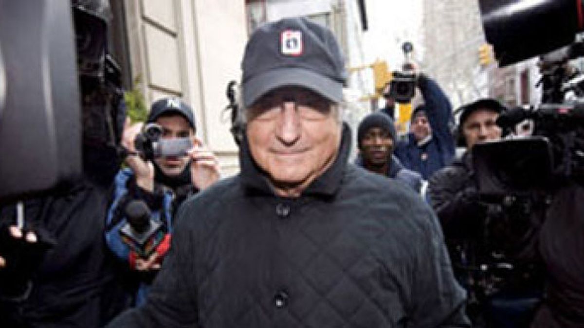 Madoff se guarda un as en la manga: escondió 9.000 millones antes de entrar en prisión