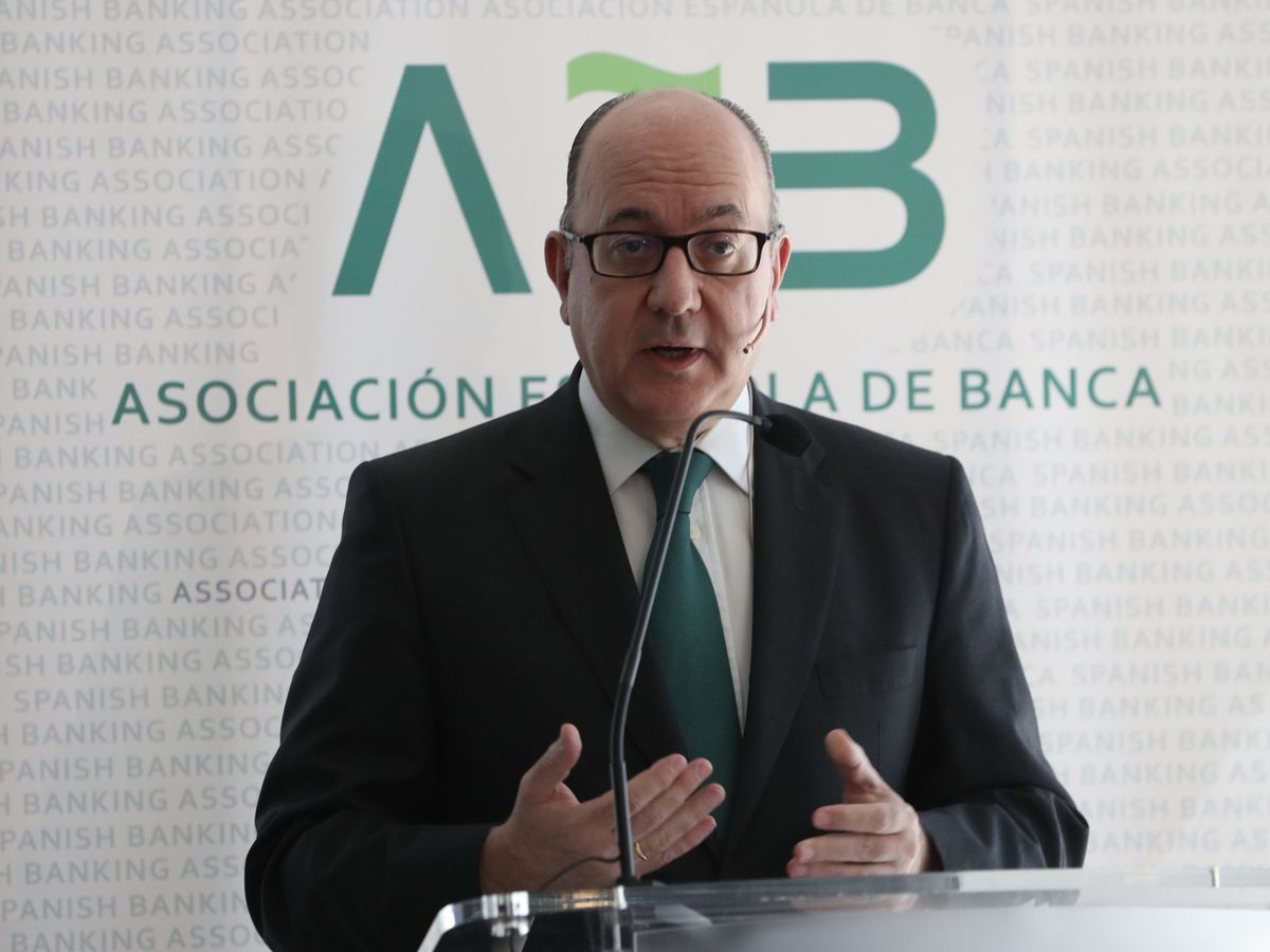 Foto: El presidente de la Asociación Española de Banca (AEB), José María Roldán