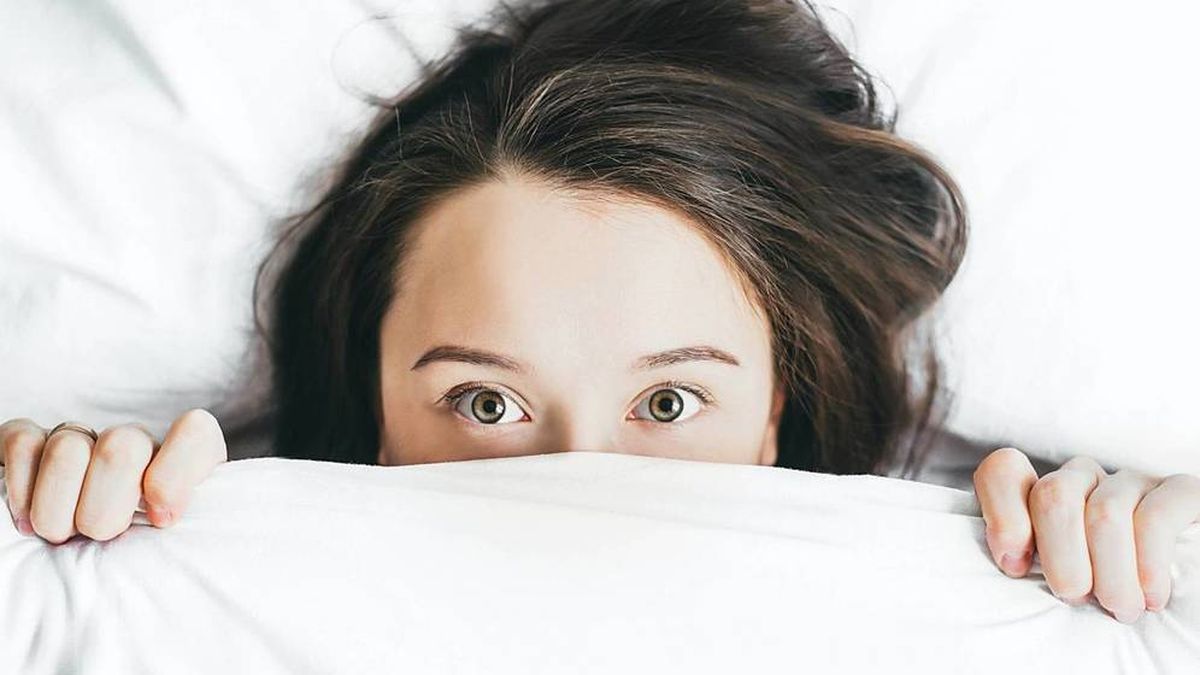 Dormirse pronto disminuye el riesgo de sufrir depresión, según un estudio
