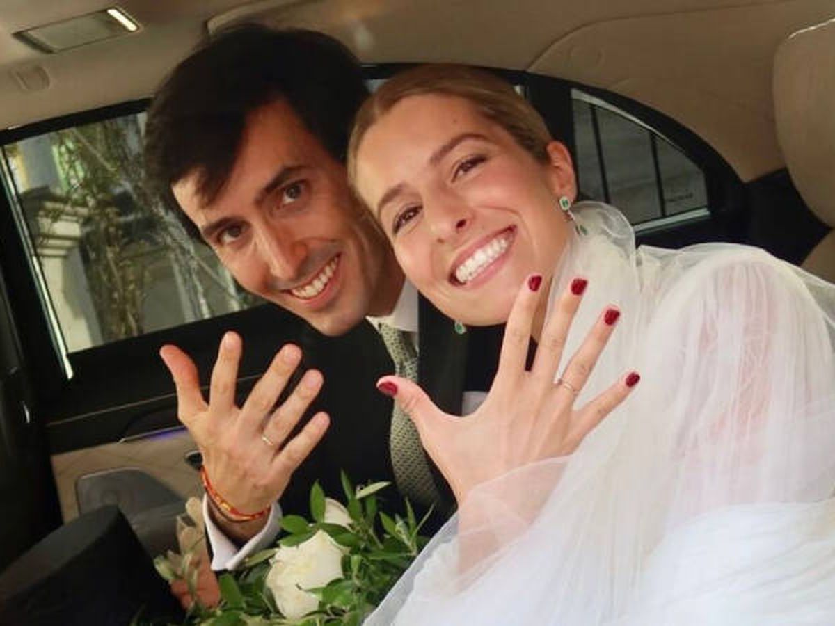 Foto: Amalio de Marichalar y Carlota Viguera se dan el 'sí, quiero' en una romántica ceremonia. (Instagram @vicmabor)