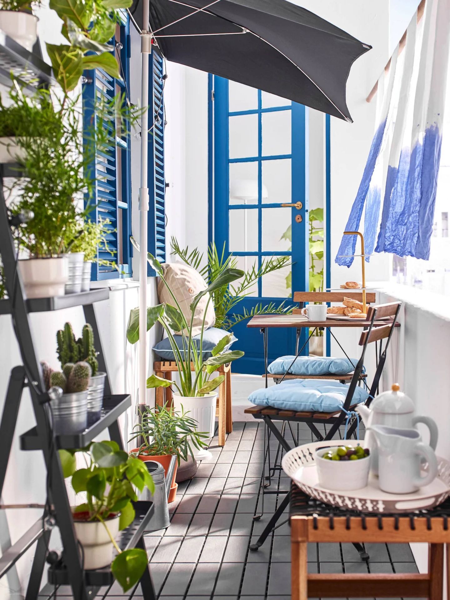 Ikea decora tu balcón aunque sea estrecho. (Cortesía)