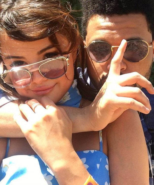 Foto: Selena Gomez y The Weeknd en una de las fotos eliminadas en Instagram.