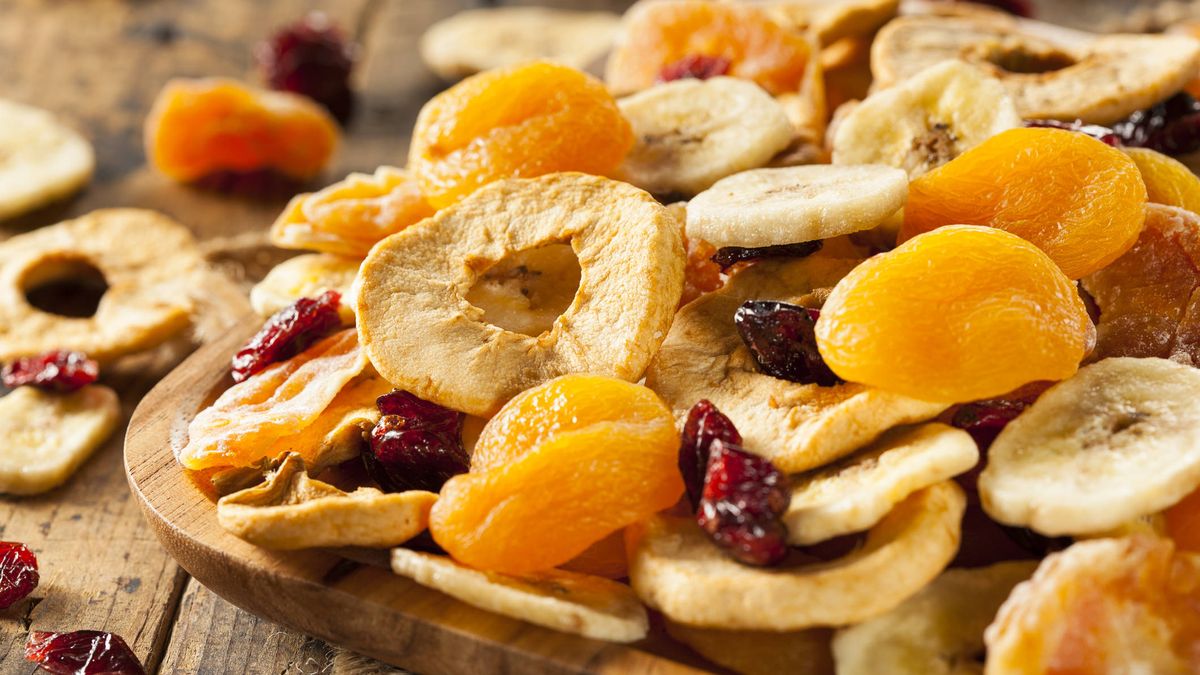 ¿Son de verdad saludables las frutas deshidratadas?