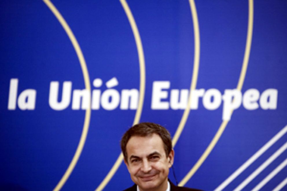 Foto: Zapatero acude por primera vez a Davos para 'Repensar la zona euro' junto a Trichet y otros mandatarios