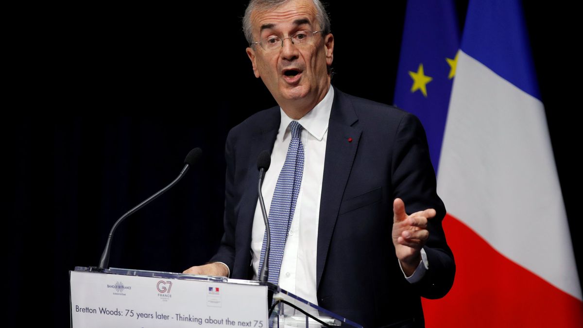 Macron apoya a Villeroy de Galhau para seguir al frente del Banco de Francia