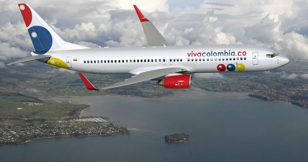Foto: Avión de la aerolínea Viva Colombia.