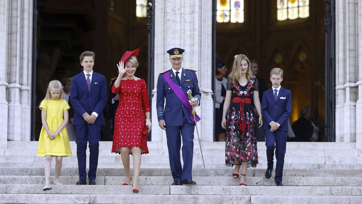 Matilde de Bélgica celebra sus 5 años como reina con un look perfecto