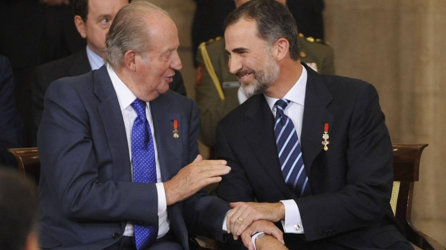 Felipe VI con su padre. (Getty/Ricardo Garcia)