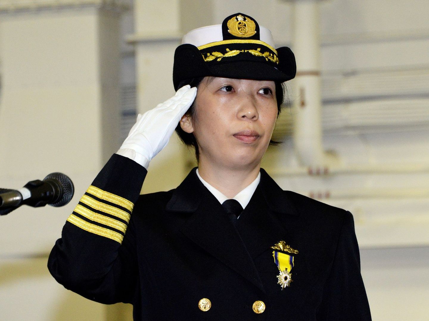 Ryoko Azuma, la primera mujer en ser nombrada comandante de una flota de guerra en Japón, en 2018. (EFE)