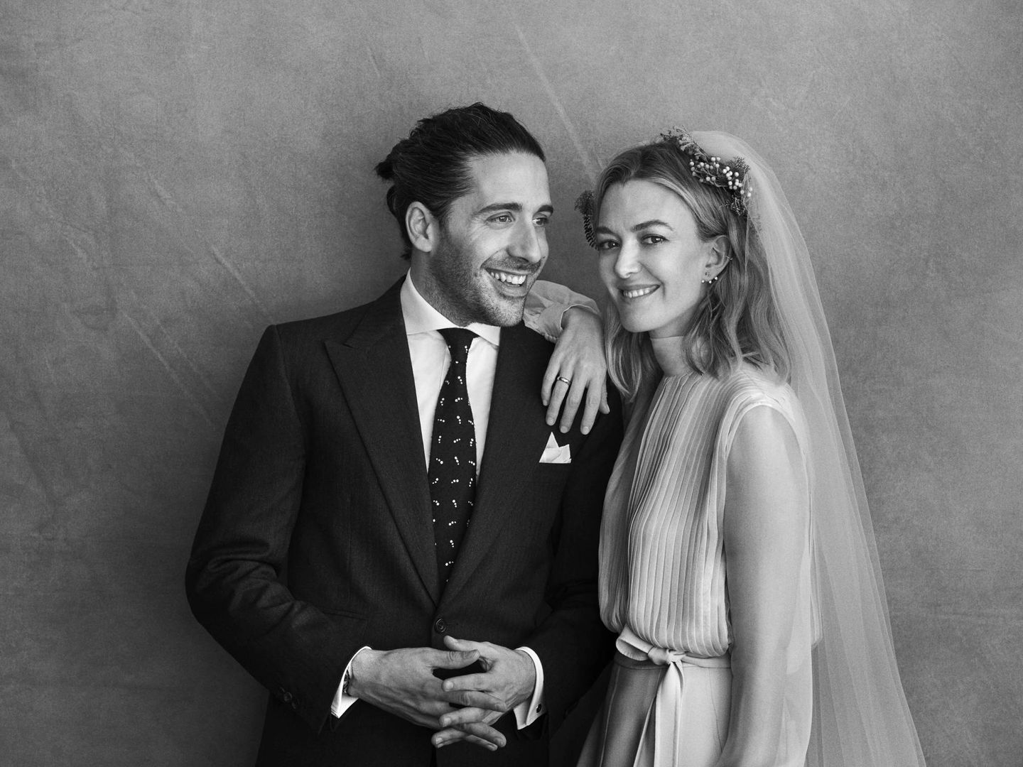 Carlos Torretta y Marta Ortega vestida de novia por Valentino y fotografiada por Peter Lindbergh.